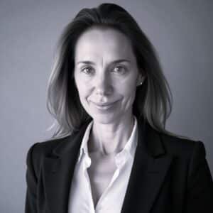 Karen-Devlin-Headshot-bw